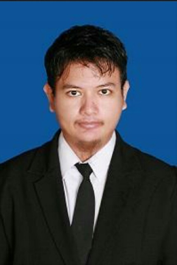 YANUAR MAHFUDZ SAFARUDIN